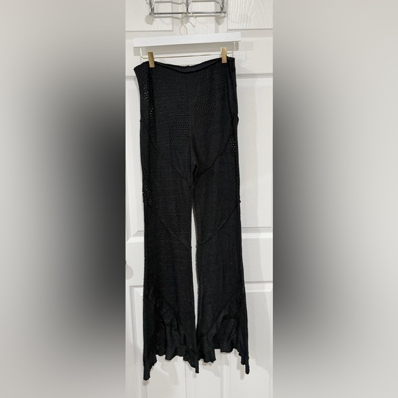 Free People Black Boho High Waisted Flare Mesh Crochet Ruffle Medium Leggings - Picture 7 of 11